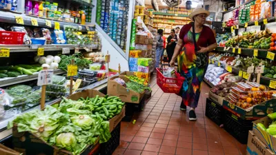 Third-quarter U.S. GDP increases a better-than-expected 3.4% as September inflation accelerates