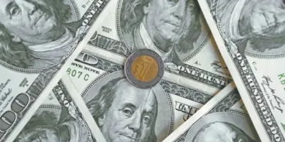 Peso mexicano se deprecia frente al dólar tras datos de inflación de Estados Unidos