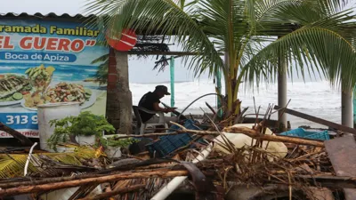 Hurricane Trudy brings heavy rain and strong winds to Mexico’s Pacific coast