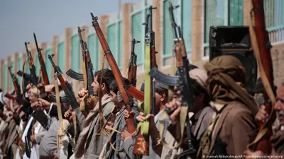 Middle East updates: Houthis target Yemen government palace in Aden