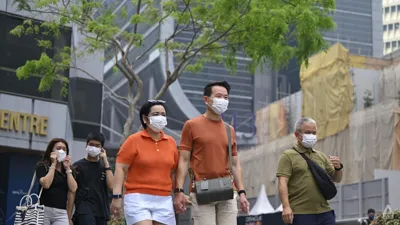 Haze persists across Singapore, PM2.5 reading elevated in all regions