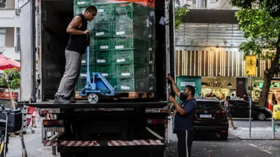 Brazil job creation beats all forecasts days before election