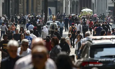 PIB brasileiro avança 0,34% em agosto, aponta prévia do Banco Central - Times Brasil | CNBC