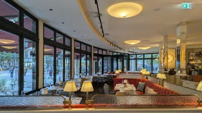 Neues „Flaneur“: Französische Eleganz trifft auf Berliner Boulevard