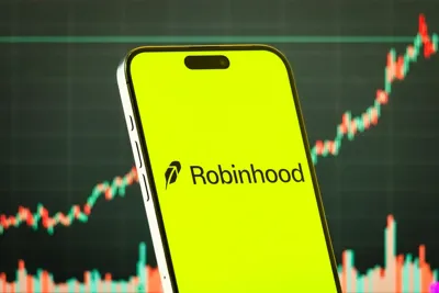HOOD Stock Slips Premarket: Early Backer Makes Massive Bet On Retail Trading Boom While CEO Vows To 'Disrupt' IPOs