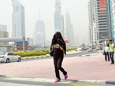UAE braces for 47°C heat as fog, humidity and clouds persist through Saturday