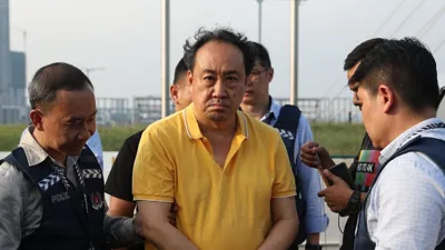 Lawyer Lim Tean returns to court to face fresh charges over alleged abscondment