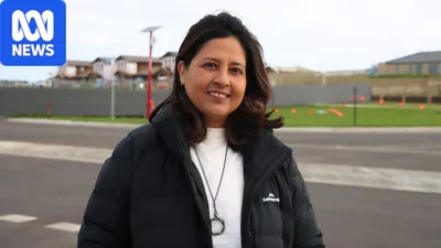 Voters speak from Melbourne suburbs where roads are 'choked' every day