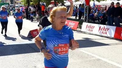Bursa'dan Madalyayla Dönen Çiçek Solon Şensoy'a İstanbul Maratonu Daveti