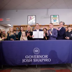 Gov. Josh Shapiro signs bell-to-bell school cell phone ban into law