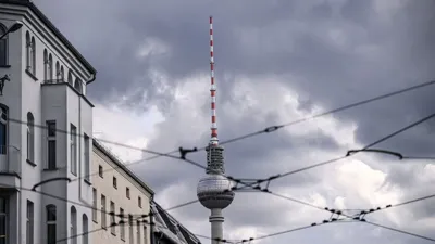 Sturmböen in Berlin und Brandenburg möglich: Neue Woche beginnt ungemütlich